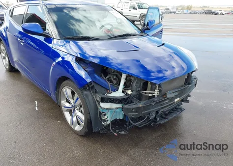 2013 Hyundai Veloster Base W/Black from USA, damaged, VIN KMHTC6AD0DU096702